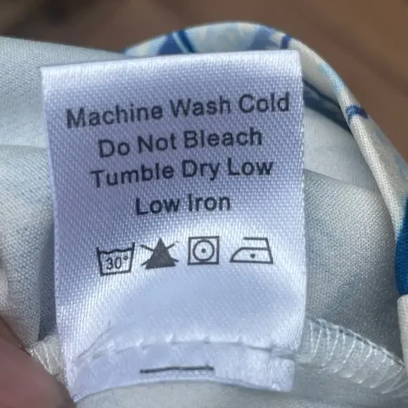 Tuckernuck Blue and White Floral Blouse - Picture 10 of 15